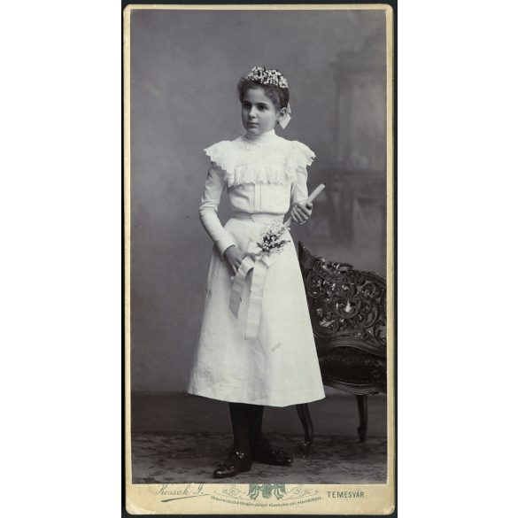 Kossak műterem, Temesvár, Erdély, elsőáldozó lány portréja, ünnep, egyház, monarchia, 1890-es évek, Eredeti kabinetfotó. 