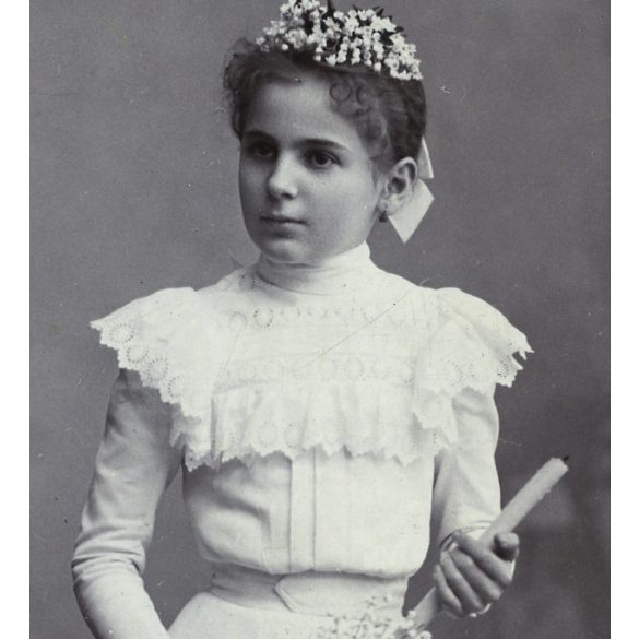 Kossak műterem, Temesvár, Erdély, elsőáldozó lány portréja, ünnep, egyház, monarchia, 1890-es évek, Eredeti kabinetfotó. 
