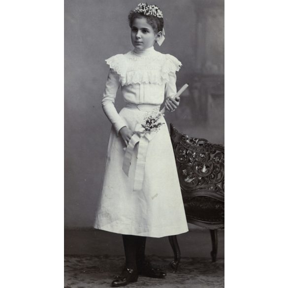 Kossak műterem, Temesvár, Erdély, elsőáldozó lány portréja, ünnep, egyház, monarchia, 1890-es évek, Eredeti kabinetfotó. 