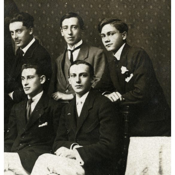 Vörösmarty zene kör, elegáns férfiak csoportja, művészet, 1919, 1910-es évek, Eredeti fotó, papírkép.  