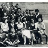 Gyarmati Károly fényképész, Cegléd,  VII. osztály, iskola, osztálykép, tanító, kommunizmus, Pest megye, 1948, 1940-es évek, Eredeti fotó, pecséttel jelzett papírkép.   