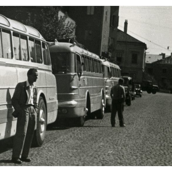 Korai Ikarus 55-ös buszok, Mávaut, jármű, közlekedés, szocializmus, 1950-es évek, Eredeti fotó, papírkép. 