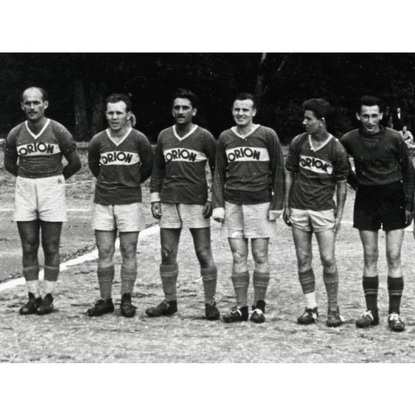 Az Orion gyár focicsapata, labdarúgás, sport, kommunizmus, 1952, 1950-es évek, Eredeti fotó, papírkép.  