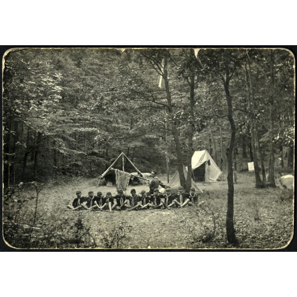 Magyar cserkésztábor Kolozsvár közelében, Erdély, Bádok (?) falu, cserkész egyenruha, sátor, tábor,  Horthy-korszak, 1943, 1940-es évek, Eredeti fotó, hátulján feliratozott papírkép. 