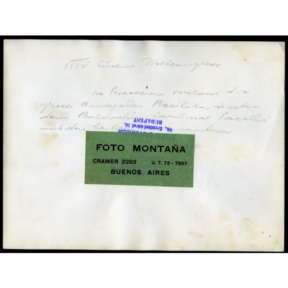 Nagyobb méret, Szendrő István jelzetlen fotóművészeti alkotása, Pacelli bíboros (később XII. Piusz pápa) az Eucharisztikus Kongresszuson, Budapest, Szent István Bazilika, 1938, 1930-as évek. Horthy-korszak, Eredeti feliratozott fotó, papírkép. Dekorá