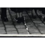 Nagyobb méret, Kaulich Rudolf fotóriporter, Budapest, a Bessenyői Bessenyő család aranylakodalmat ünnepelnek a Kistemplom utcai házukban, katonatiszt, egyenruha, Horthy-korszak, 1937, 1930-as évek, Eredeti fotó, pecséttel jelzett, hátulján a szereplő