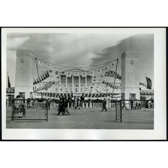 Mezőgazdasági kiállítás, Budapest, szocializmus, 1950-es évek, Eredeti fotó, papírkép.   