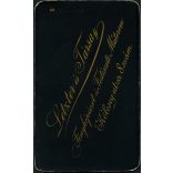 Letzter és Társa műterem, Szeged, elegáns kislány egy gyönyörű asztalon, monarchia, 1880-as évek, Eredeti CDV, vizitkártya fotó.  