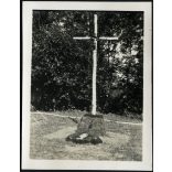 Cserkésztábor keresztje, Parád, helytörténet, Horthy-korszak, 1934, 1930-as évek, Eredeti fotó, hátulján feliratozott papírkép.   