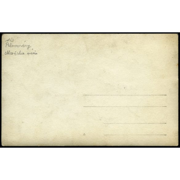 Elegáns nő monogramos sálban, Petrozsény (Petroșani), Erdély, Románia, Horthy-korszak, 1930-as évek, Eredeti fotó, hátulján feliratozott papírkép.  