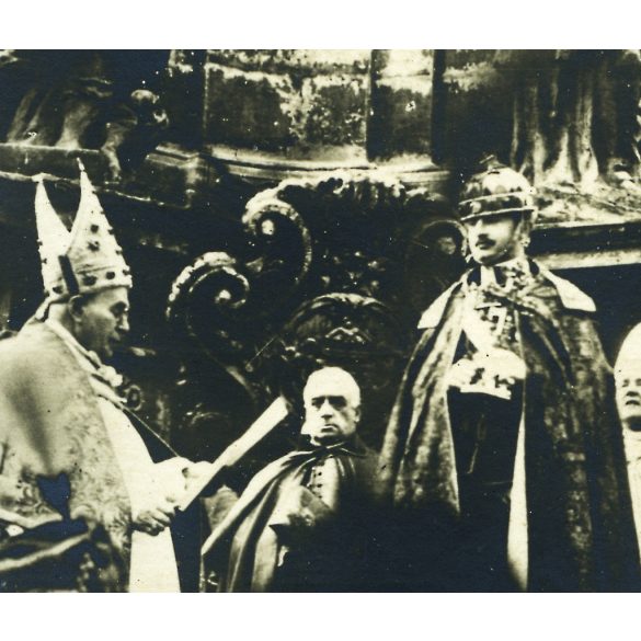 Révész és Bíró felvétele, „Őfelsége IV. Károly király eskütétele”, Budapest, Mátyás templom, Tisza István, monarchia, 1916, 1910-es évek, Eredeti fotó, papírkép, hátulján Magyar Rotophot Társaság felirattal. 