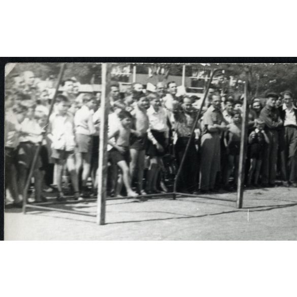 Motoros foci, focimeccs Csepel motorkerékpárokkal, ritka, különös, jármű, közlekedés, kommunizmus, 1950-es évek, Eredeti fotó, papírkép.  