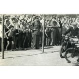 Motoros foci, focimeccs Csepel motorkerékpárokkal, motor, ritka, különös, jármű, közlekedés, kommunizmus, 1950-es évek, Eredeti fotó, papírkép. 