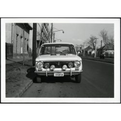   Zsiguli személygépkocsi, Budapest, XIII. kerület,  Reitter Ferenc utca (Tahi utca és a Futár utca között) autó, jármű, közlekedés, szocializmus, 1970-es évek, Eredeti fotó, papírkép.  