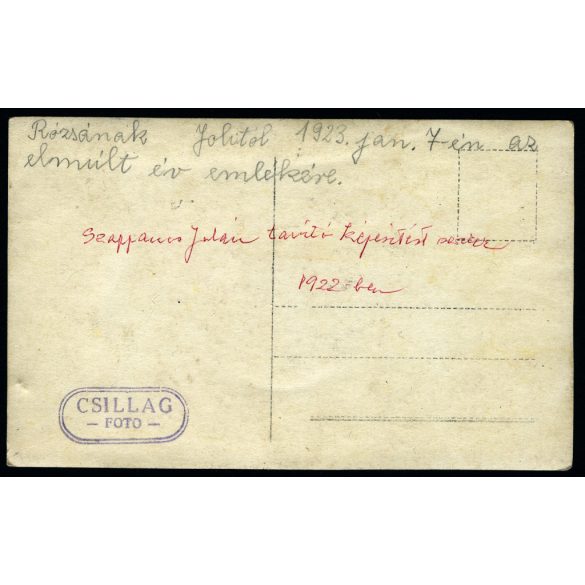 Csillag foto, főiskolás lány, Szappanos Jolán a Nagy pusztán című könyv szerzőjének portréja kézírásával, Bugac,   ismert, író, művész, matrózblúz, masni, Horthy-korszak, Bács-Kiskun megye, 1920-as évek, Eredeti feliratozott, pecséttel jelzett fotó, 