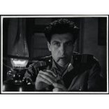 Apostol Karamitev bolgár színész a Három csillag című magyar filmben (rendező: Várkonyi Mátyás, Jancsó Miklós), filmművészet, szocializmus, 1960, 1960-as évek, Eredeti fotó, filmes werkfotó, papírkép.   méret megközelítőleg (centiméterben): 8.5 x 11.