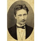 Botár Imre, Deés (ritka!), Erdély,  elegáns fiatal úr portréja, monarchia, 1860-as évek, Eredeti CDV, vizitkártya fotó. Botár Imrének leginkább tordai működését ismerjük!  