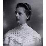 Divald Károly fia fényképészeti, műintézet, Eperjes, Felvidék, elegáns nő gyönyörű ruhában, gyönyörű hajjal, monarchia, 1890-es évek, Eredeti CDV, vizitkártya fotó. 