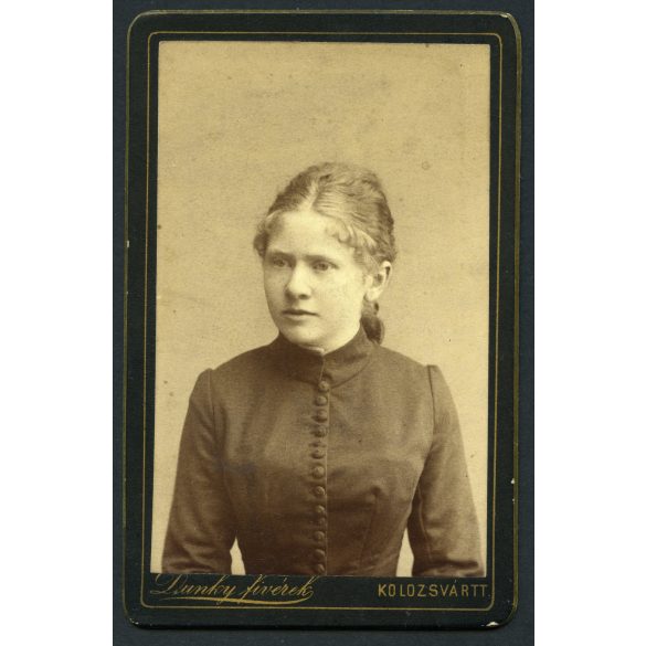 Dunky fivérek fényképészete, Kolozsvár, Erdély, elegáns nő gyönyörű ruhában, monarchia, 1890-es évek, Eredeti CDV, vizitkártya fotó. 