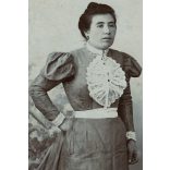 Ismeretlen műterem, Magyarország, elegáns nő különös ruhában, monarchia, 1900-as évek, Eredeti CDV, vizitkártya fotó, gyönyörű, ritka hátlappal.   