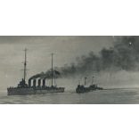 Helgoland osztályú osztrák-magyar gyorscirkáló (Novara?), K.u.K., hajó, haditengerészet, Horthy Miklós, 1. Világháború, katona, monarchia, jármű, közlekedés, 1910-es évek, Eredeti fotó, papírkép.   