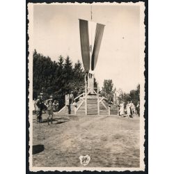   Cserkész Világtalálkozó, Gödöllő, Jamboree, Dzsembori, Országzászló, magyar zászló, Horthy-korszak, 1933. VIII. 7, 1930-as évek, Eredeti fotó, hátulján feliratozott papírkép.   