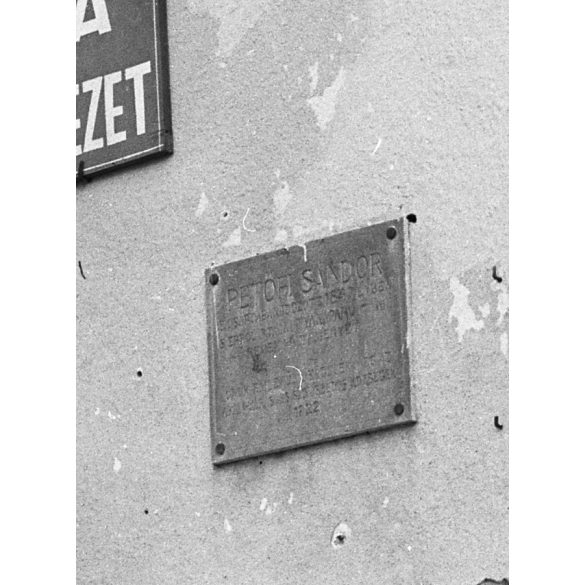 Fotó negatív! Kutyakaparó csárda, Kocsér, földműves szövetkezet, kocsma, vendéglátás, Petőfi meláktábla, kerékpár, kommunizmus, Pest megye, helytörténet, 1950-es évek,  Eredeti nagyméretű fotó negatív!   