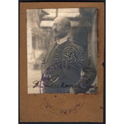   Elegáns bajuszos úr, Dr. Laczfy-Laczkovich Gyula miniszteri tanácsos BSZKRT igazolványa, szignózott, pecsételt portréja, lornyon, bajusz, 1920-as évek, Eredeti aláírt, kartonra ragasztott fotó, hátulján feliratozott igazolvány. 