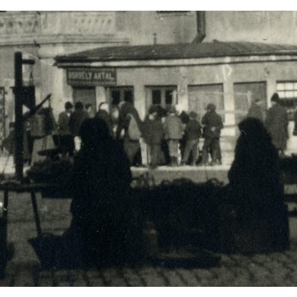 Piac a Városházánál, Brassó, Erdély, Borbély Antal üzlete, monarchia, 1910-es évek, Eredeti fotó, hátulján feliratozott papírkép.   