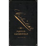 Ciehulski Péter műterme, Marosvásárhely, Erdély, elegáns fiatal férfi portréja, monarchia, 1880-as évek, Eredeti CDV, vizitkártya fotó. 