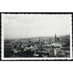  „Kolozsvár látképe a Fellegvárból”. Erdély, városkép, 2. világháború, Horthy-korszak, 1943, 1940-es évek, Eredeti fotó, hátulján feliratozott papírkép. 