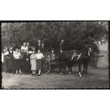 Tézsla János fényképész, Makó, lakodalmas kocsi, esküvő, menyasszony, vőlegény, jármű, közlekedés, helytörténet, Horthy-korszak, 1938, 1930-as évek, Eredeti fotó, hátulján feliratozott, pecséttel jelzett papírkép. 