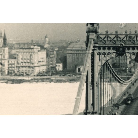 Jégzajlás a Dunán, régi Erzsébet híd, villamos, jármű, közlekedés, helytörténet, Horthy-korszak, 1940, 1940-es évek, Eredeti fotó, hátulján feliratozott papírkép.   