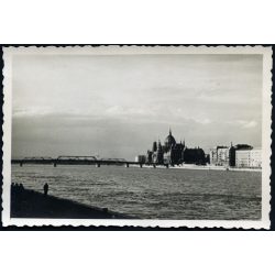   Ideiglenes híd a Dunán, Budapest, Kossuth híd, budai rakpart, országház, parlament, közlekedés, kommunizmus, 1950-es évek, Eredeti fotó, papírkép. 