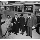 Utasok autóbusszal, a Győri Általános Közlekedési Vállalat és a Star Garage által üzemeltetett és gyártott busz, jármű, közlekedés, Horthy-korszak, 1930-as évek, Eredeti fotó, papírkép.   