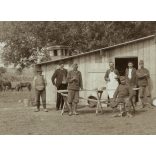 Tábori posta, magyar katonák szerb parasztokkal, Pétervárad, tábori konyha, Szinte László, egyenruha, 1. világháború, egyenruha, monarchia, 1910-es évek, Eredeti fotó, lebélyegzett papírkép.  