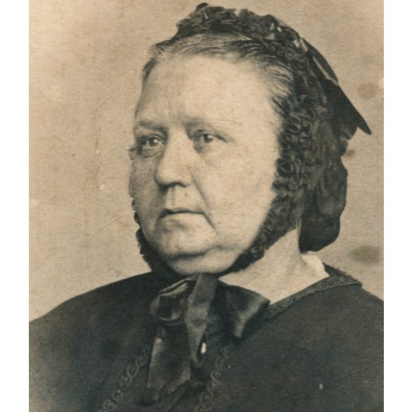 Ereös et Sinic műterem, elegáns hölgy portréja, főkötő, monarchia, 1860-as évek, Eredeti CDV, vizitkártya fotó. 