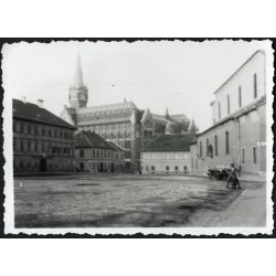   A Levéltárnál, Budapest, Budai Vár, I. kerület, autó, motorkerékpár, jármű, közlekedés, Horthy-korszak, 1930-as évek, Eredeti fotó, papírkép. 