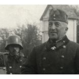 József főherceg a Hősi Emlékmű avatására érkezik, Kisbér, egyenruha, Horthy-korszak, 1933. 11. 01., 1930-as évek, Eredeti fotó, papírkép, hátulján ragasztásnyomok.  