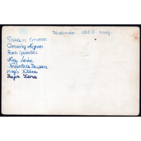 Úttörő lányok a táborban, Tóalmás, egyenruha, nyakkendő, kommunizmus, helytörténet, 1955, 1950-es évek, Eredeti fotó, hátulján feliratozott, nevesített papírkép.  