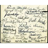 Katonai iskolások egyenruhában, tanáraikkal, Pécs, Zrínyi Miklós katonai reáliskola, Horthy-korszak, 1920-as évek, Eredeti fotó, hátulján feliratozott papírkép a szereplők aláírásával, köztük vitéz Újlaki Nagy Tibor.   méret megközelítőleg (centiméte