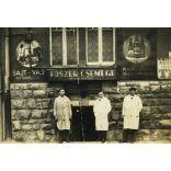 Hruska Ferencz fűszer-csemege üzlete, Budaprst, XI. Villányi (Szent Imre herceg) út 10, reklámok, bolt, reklám, foglalkozás, Horthy-korszak, 1930-as évek, Eredeti fotó, papírkép, középen törésnyom.  