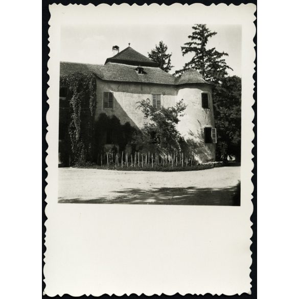 Főúri kastély, Kéked, Melczer-várkastély udvara, Horthy-korszak, Borsod-Abaúj-Zemplén megye, 1930-as évek, Eredeti fotó, papírkép.  