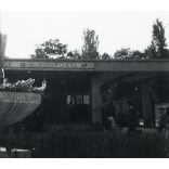 Madonna kis Jézussal szobor, Budapest, Pasaréti tér, buszmegálló, posta, feliratok, helytörténet, Horthy-korszak, 1930-as évek, Eredeti fotó, papírkép.  