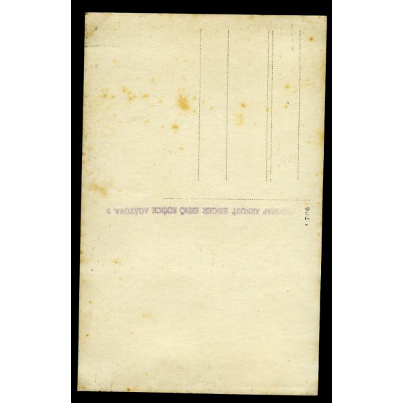 Singer Ernő fotográfus, diákbál, Kassa (Kosice), Felvidék, elegáns pár egymásra nézve, Horthy-korszak, 1932, 1930-es évek, Eredeti fotó, pecséttel jelzett papírkép.   