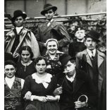 Bártfai fényképész, „Egy fertály föld.” Sükösd, népszínmű, színház, fiatalok jelmezben, helytörténet, Bács-Kiskun megye, Horthy-korszak, 1939, 1930-as évek, Eredeti fotó, hátulján feliratozott papírkép.  