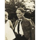 Nő BDM, Bund Deutscher Mädel náci egyenruhában, Németország, horogkereszt, Hitlerjugend,  Horthy-korszak, 1930-as évek, Eredeti fotó, papírkép.   