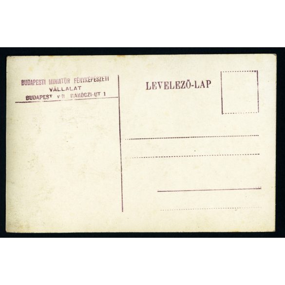 Budapesti Miniatűr Fényképészeti Vállalat, Budapest, bajuszos férfi portréja, monarchia, 1910-es évek, fotó-fülke, fotó automata, enyveshát. Eredeti fotó, pecséttel jelzett papírkép.  