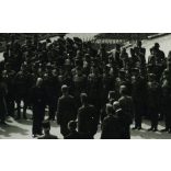 A magyar Honvédség bevonulása, Kassa (Felvidék), kirakatok, üzletek, reklámok, magyar katonatisztek, egyházi vezetők, autó, jármű, közlekedés, Horthy-korszak, 1938, 1930-as évek, Eredeti fotó, papírkép.   