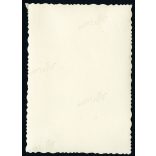 A magyar Honvédség bevonulása, Kassa (Felvidék), kirakatok, üzletek, reklámok, katona, egyenruha, Schönwald Üvegáru kirakata, Kassai Újság fényreklámja, 2. világháború, Horthy-korszak, 1938, 1930-as évek, Eredeti fotó, papírkép.  